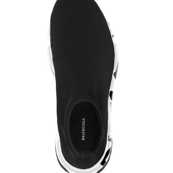 BALENCIAGA WOMEN'S SPEED RECYCLED KNIT GRAFFITI SNEAKER IN BLACK/WHITE - Picture 4 of 5